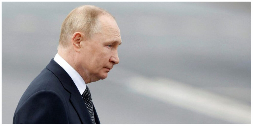 فیلم / فوری؛ اسکورت پوتین برای انتقال فوری به کاخ کرملین
