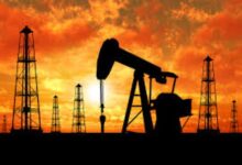 لزوم تشویق شرکت‌های خارجی به خرید نفت از بورس ایران