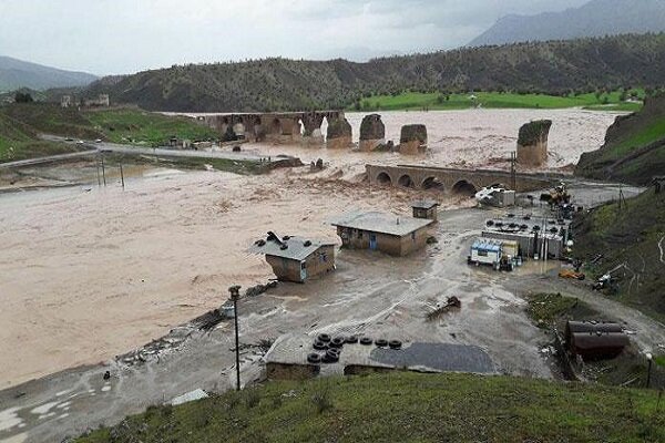 اختصاص زمین مورد نیاز احداث مسکن سیل‌زدگان در ۳ شهر لرستان