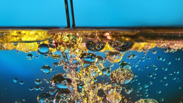 ترکیب آب و روغن با روش نانو ذرات