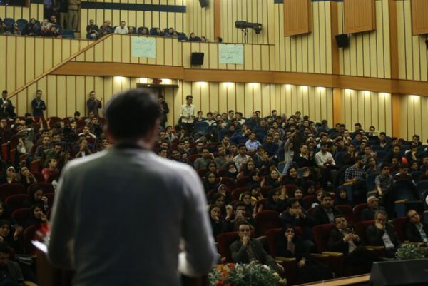 سیاست دانشگاه ها در "روز دانشجو"/دعوت از رییس جمهور برای حضور در این مراسم