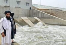 طالبان با وجود سیلاب هم، آب را به روی مردم سیستان بسته است