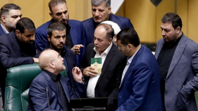 احمدی نژادها برای رقابت با قالیباف بر سر کرسی ریاست مجلس به میدان آمدند