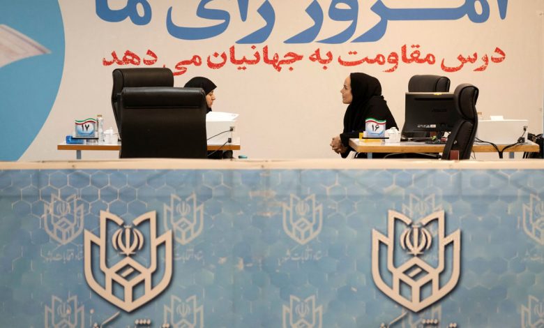 چهارمین روز ثبت نام کاندیداهای انتخابات ریاست جمهوری / احمدی نژاد هم آمد