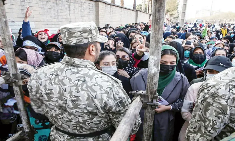 نه به تیم ملی فوتبال اجازه دادند، نه مجوز ورود تماشاگران را صادر کردند