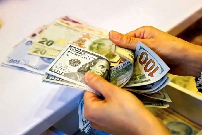 بازگشت دلار به مسیر افزایشی/ عقب ماندگی دلار جبران شد؟