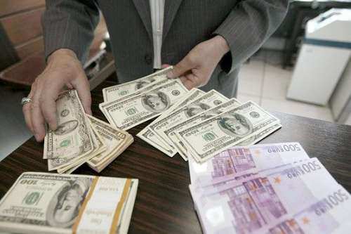 عقبگرد دلار به امید تداوم مذاکرات