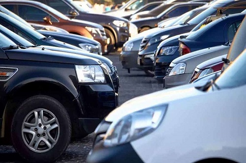خودروهای خارجی بدون پشتوانه