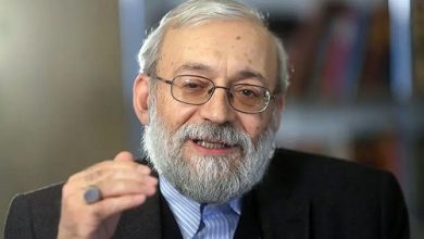 آقای لاریجانی! اینترنت نیم بند ایران بازی نیست