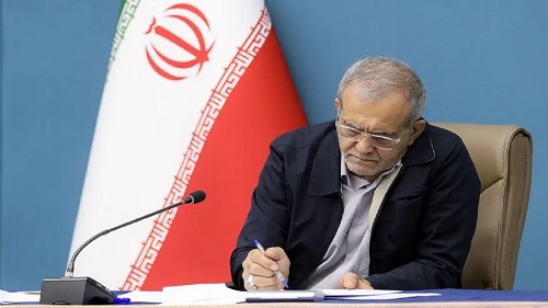 پزشکیان: دولت تلاش می کند اختلالی در زندگی مردم ایجاد نشود