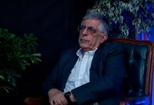 کرباسچی: تجاوز به کشور و ایستادگی در برابر دشمن شوخی نیست