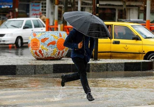 پیش بینی رگبار باران، وزش باد و رعد و برق در تهران و 22 استان