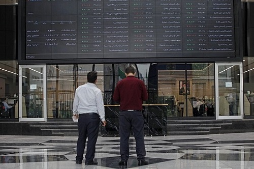 فرار پول در روز سبز بورس