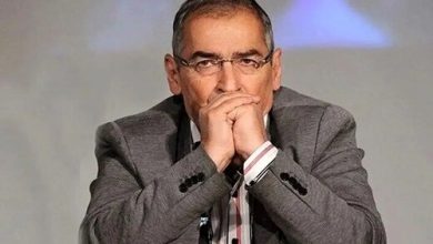 واکنش زیباکلام به حمله اسرائیل: نباید بی تفاوت باشیم
