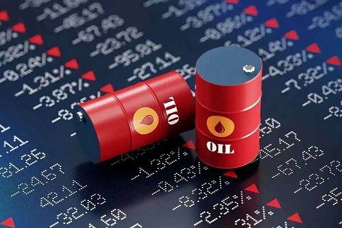 سایه ترس بر سر بازار نفت/ طلای سیاه اوج گرفت