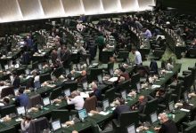 علی رغم هشدار فعالان سیاسی و روزنامه نگاران، دو فوریت لایحه جنجالی تصویب شد