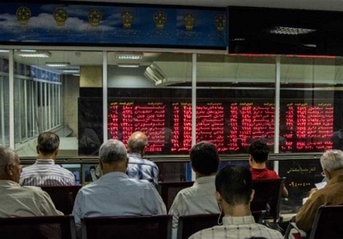 رشد آرام بورس/ فرار بیش از 700 میلیارد تومان پول از بازار سهام