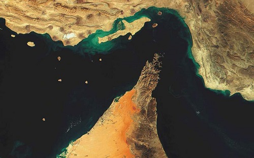 مقام آمریکایی: ایران آماده مین گذاری در تنگه هرمز است