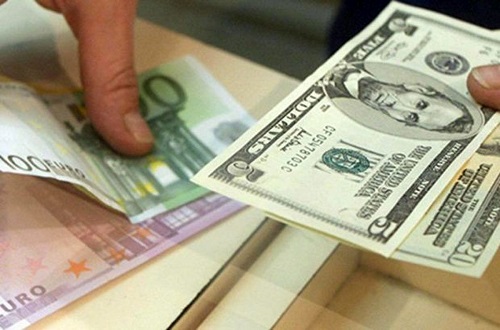 هیجان بازار ارز زیر سایه مکانیسم ماشه