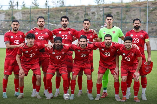 نگاهی به مدل جدید پرسپولیس و اندیشه های وحید هاشمیان