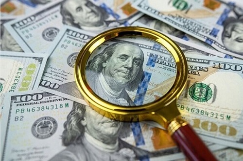 سرگردانی بازار ارز/ قیمت دلار به کدام سمت می رود؟