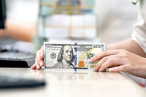 بازگشت دلار به کانال 92 هزار تومانی/ بازار ارز آرام گرفت؟