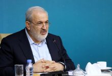 جناب وزیر نیرو، با استعفا و رفتن به تعطیلات نمایندگان مجلس را خیط کنید!