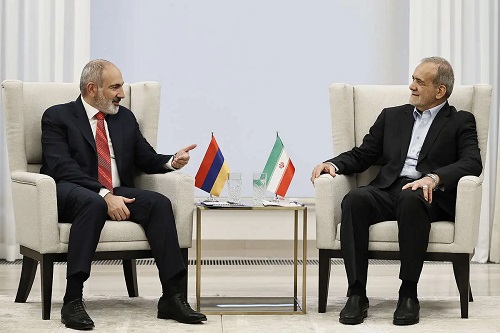 دیدار خصوصی پزشکیان و پاشینیان
