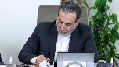 توصیه عراقچی به تروئیکای اروپا: استفاده کنی از دستت رفته!