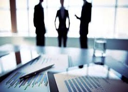 کشمکش سهامداران میان تردید و امید 8 سهامداران