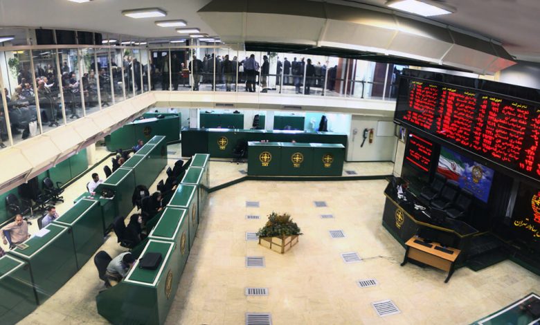 بورس همچنان درگیر طوفان/ شاخص کل امروز چقدر ریزش کرد؟ 1 بورس همچنان درگیر طوفان/ شاخص کل امروز چقدر ریزش کرد؟