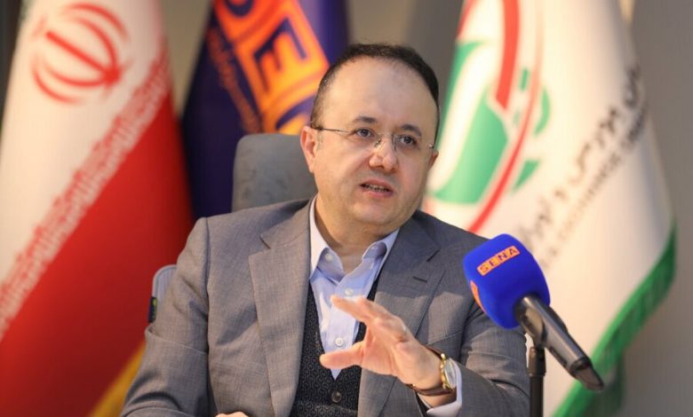 آغاز بهکار صندوقهای ارزی/ کاهش جذابیت بازار غیررسمی ارز رقم میخورد؟ 1 آغاز بهکار صندوقهای ارزی/ کاهش جذابیت بازار غیررسمی ارز رقم میخورد؟