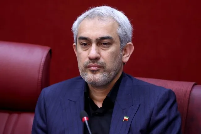وزیر اقتصاد: میخواهیم کالابرگ دهکهای پایین را افزایش دهیم 1 وزیر اقتصاد: میخواهیم کالابرگ دهکهای پایین را افزایش دهیم