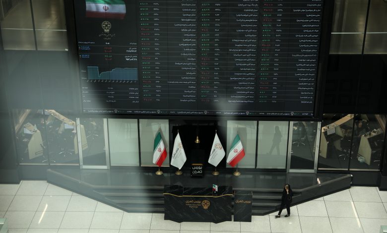 پایان هفته بورس با فشار فروش در نمادهای بزرگ 1 پایان هفته بورس با فشار فروش در نمادهای بزرگ