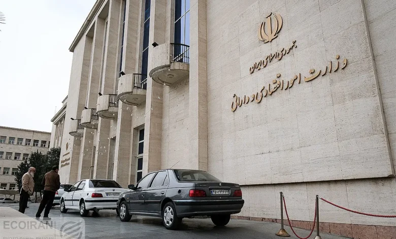 بازار بدهی کمرمق شد؛ دولت در مسیر سخت تامین مالی 1 بازار بدهی کمرمق شد؛ دولت در مسیر سخت تامین مالی