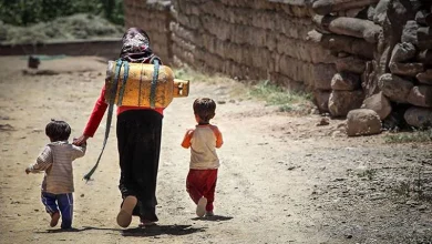 مزد در تعقیب قیمت غذا؛ دستمزد پشت سفره جا ماند! 4 مزد در تعقیب قیمت غذا؛ دستمزد پشت سفره جا ماند!