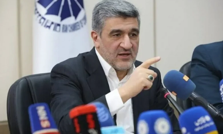ارزهای «زیر بالش» به بازار سرمایه میآیند؟ توضیح رئیس سازمان بورس 1 ارزهای «زیر بالش» به بازار سرمایه میآیند؟ توضیح رئیس سازمان بورس