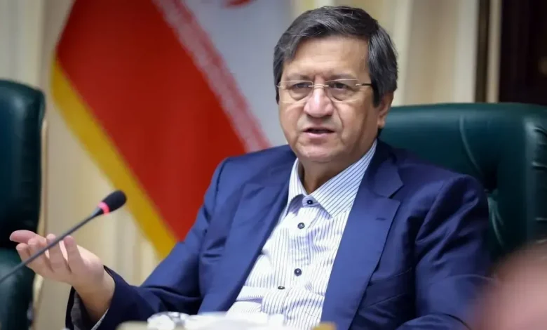 همتی: اقتصاد ایران دچار فروپاشی نشده است 1 همتی: اقتصاد ایران دچار فروپاشی نشده است